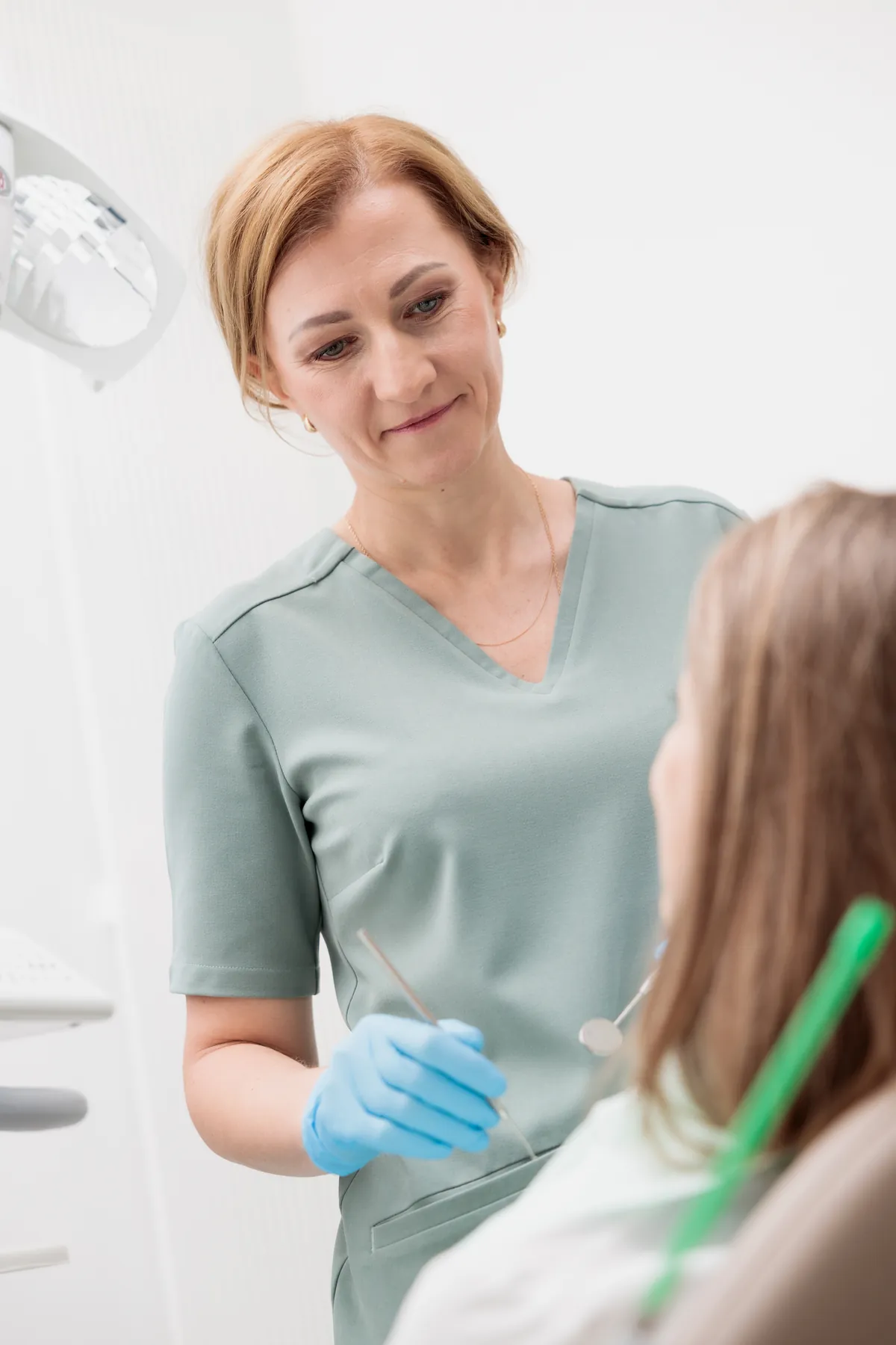 Zabieg higienizacji w gabinecie EliteDental